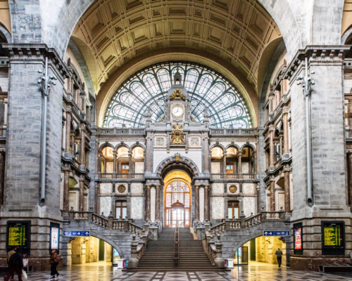 yays-antwerp-centraalstation2