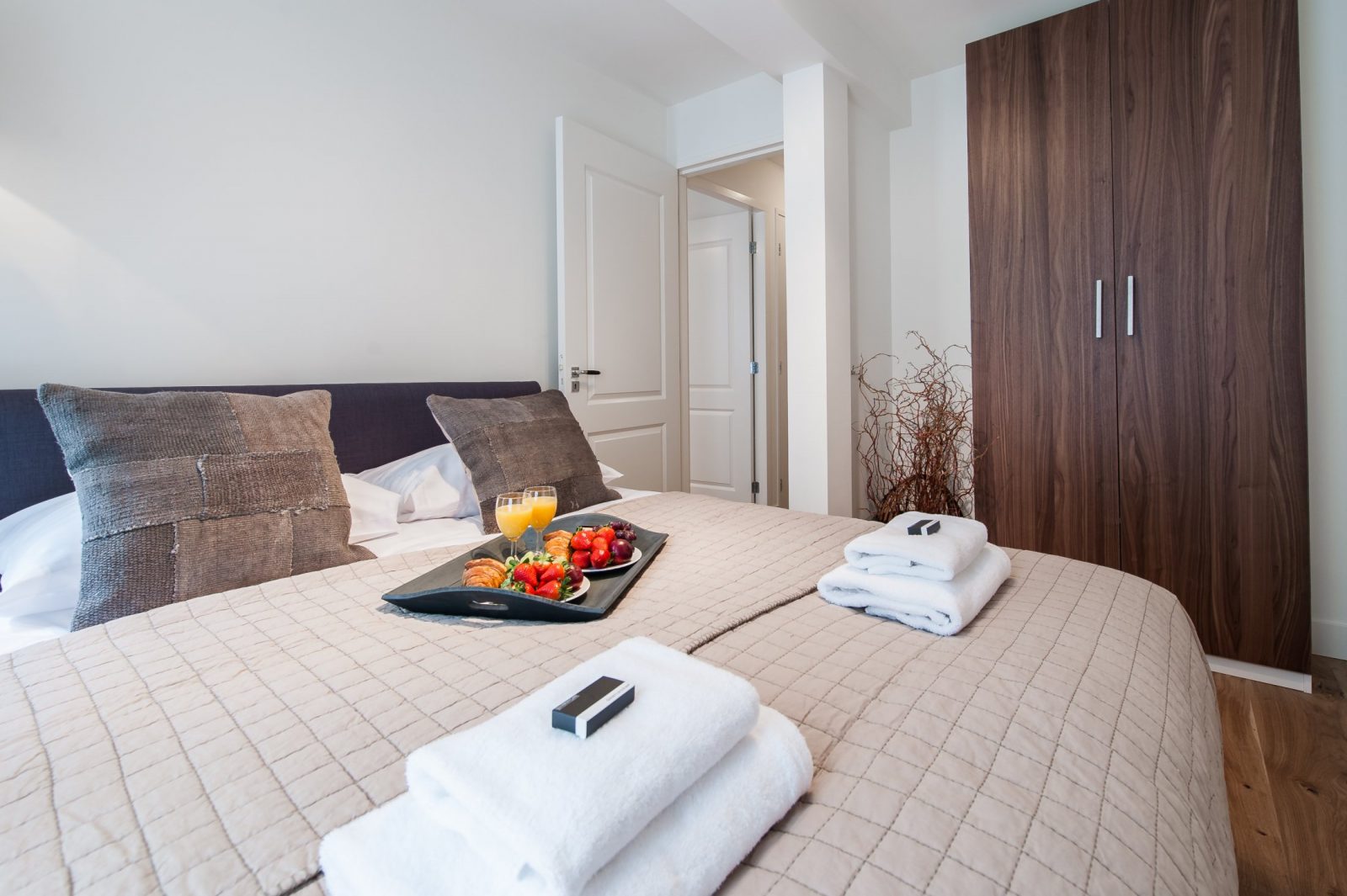 Two-bedroom Apartment - Short Stay Group