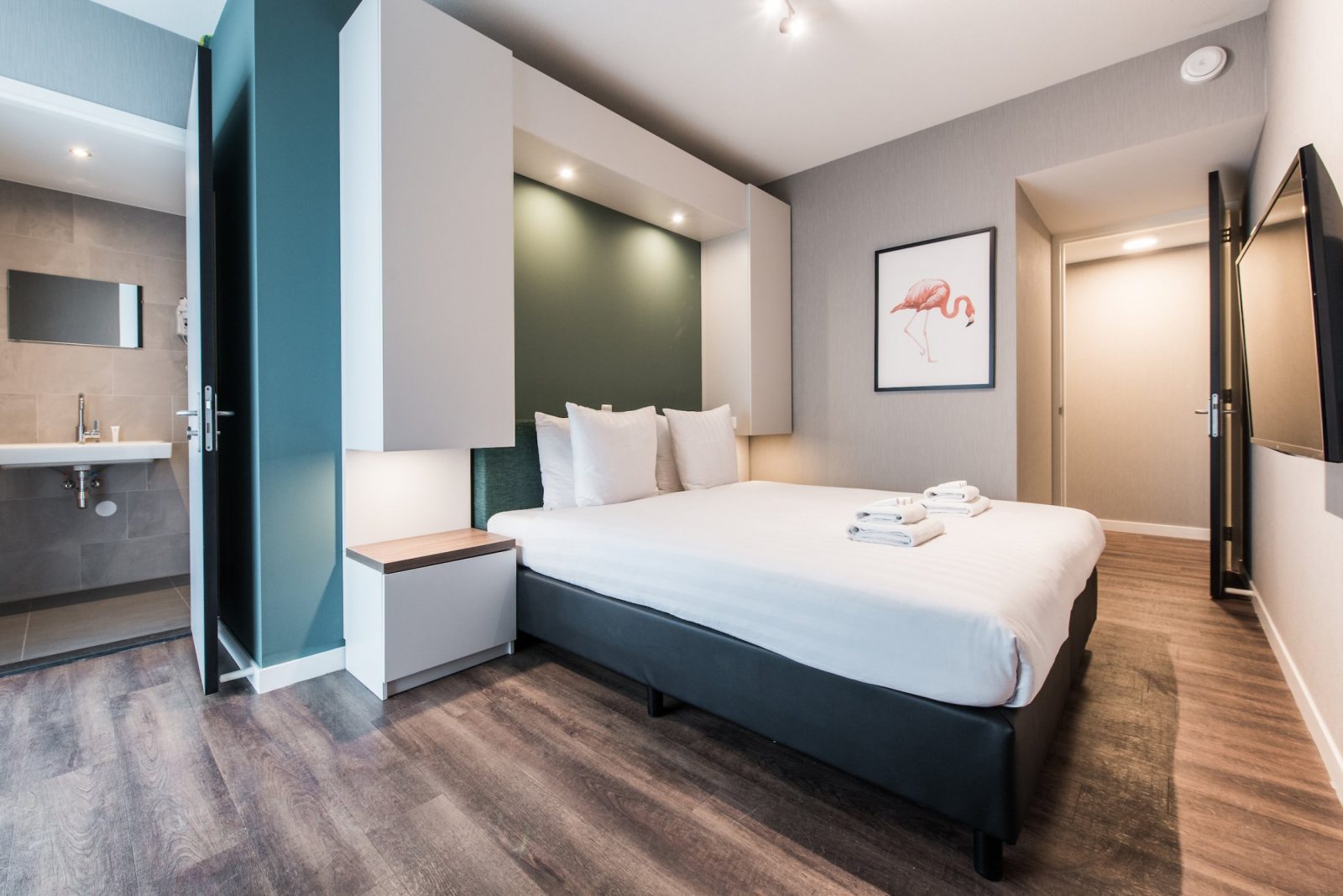 NDSM 2-Bedroom Large Serviced Apartment Amsterdam