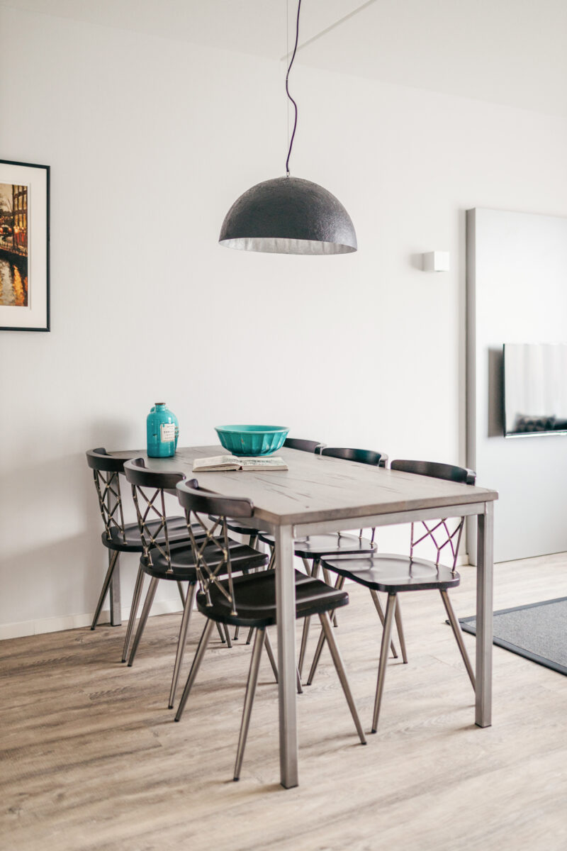 yays-amsterdam-prince-island-two-bedroom-table