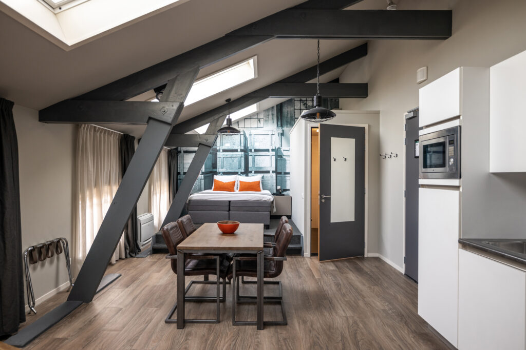 yays-maritime-family-bedroom