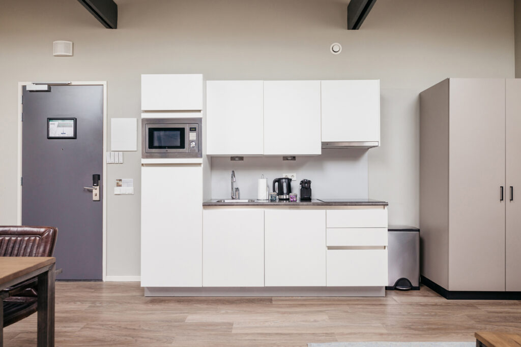 Yays Oostenburgergracht, Amsterdam, Family Room apartment type, Kitchen