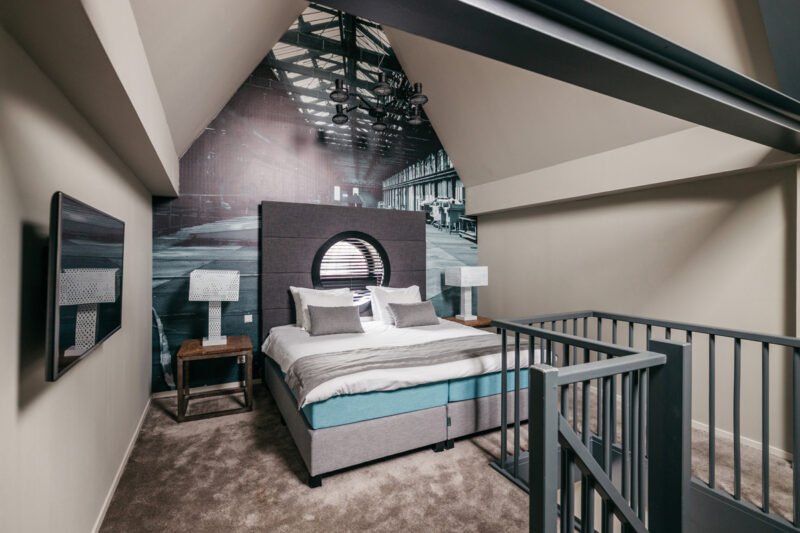 Yays Oostenburgergracht, Amsterdam, Tower Suite apartment type, Master Bedroom