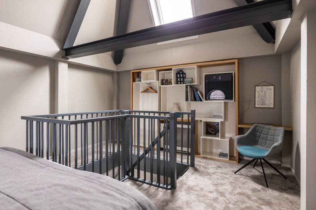 Yays Oostenburgergracht, Amsterdam, Tower Suite apartment type, Master Bedroom
