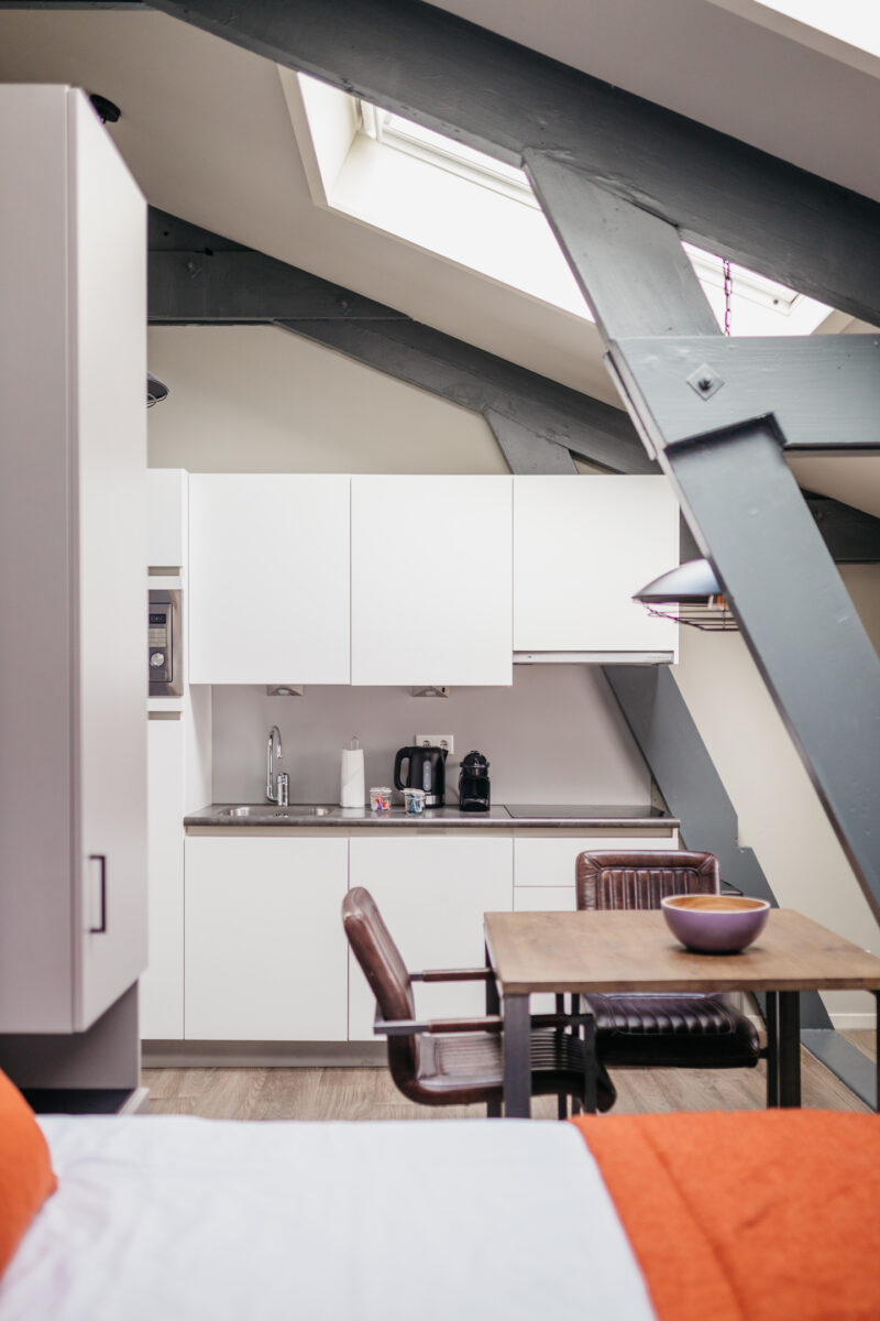 Yays Oostenburgergracht, Amsterdam, Studio apartment type, Dining