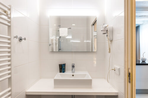 Yays Zoutkeetsgracht, Amsterdam, One-Bedroom Comfort A Apartment Type, Bathroom