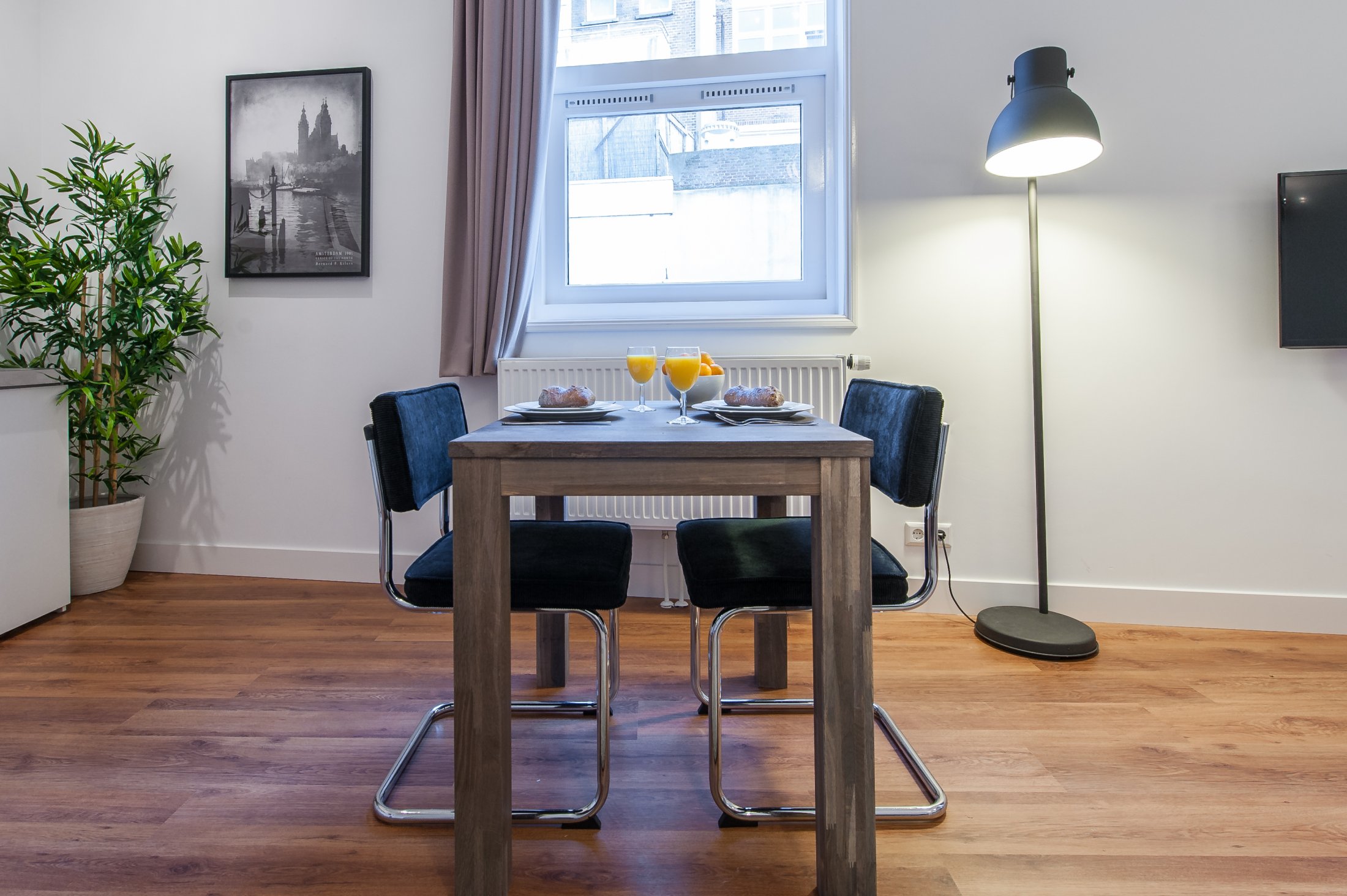 Economy Studio Short Stay Group