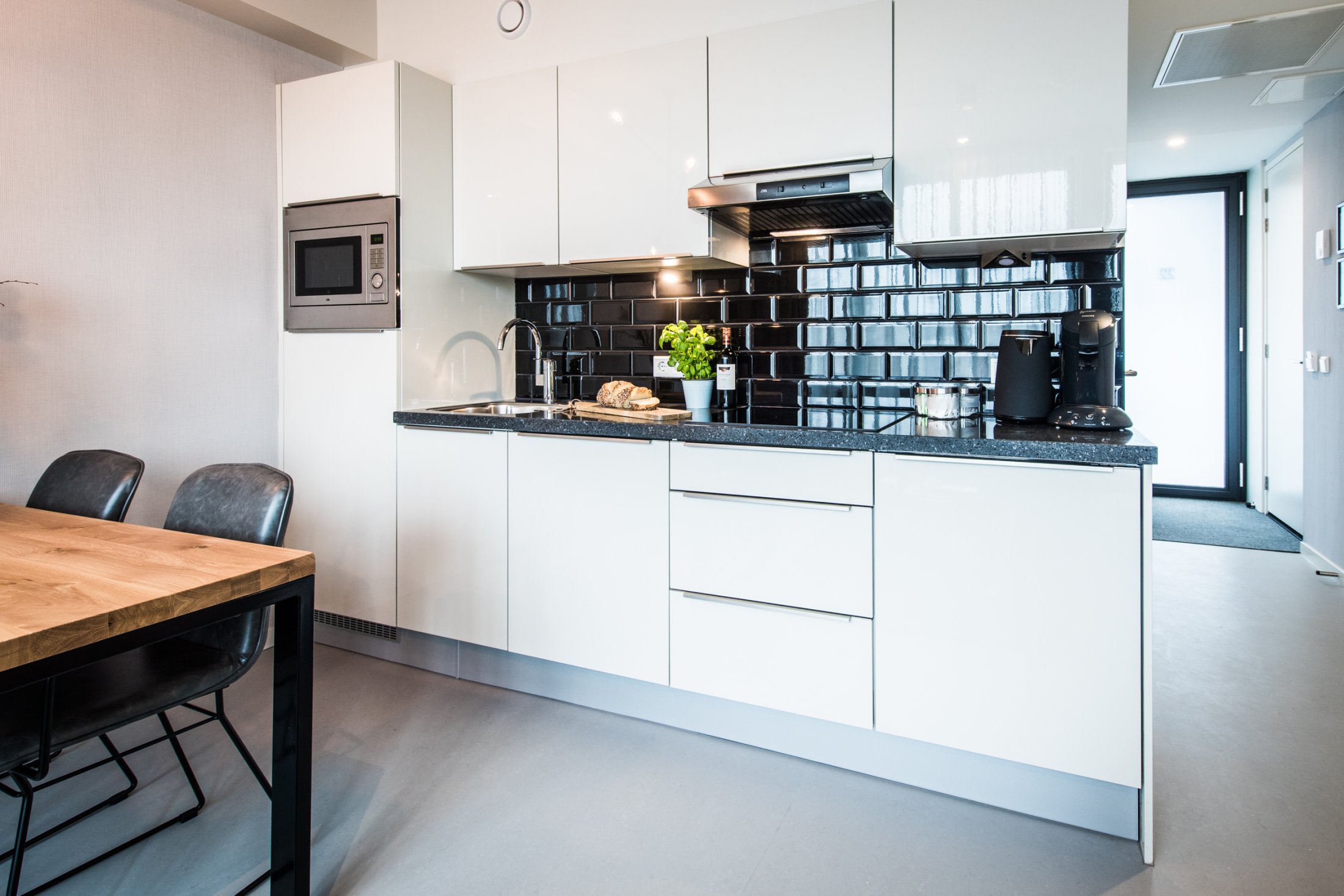 Eastern Docklands Serviced Apartment Amsterdam Kitchen