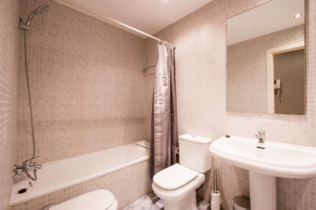 Two Bedroom Apartment Short Stay Group