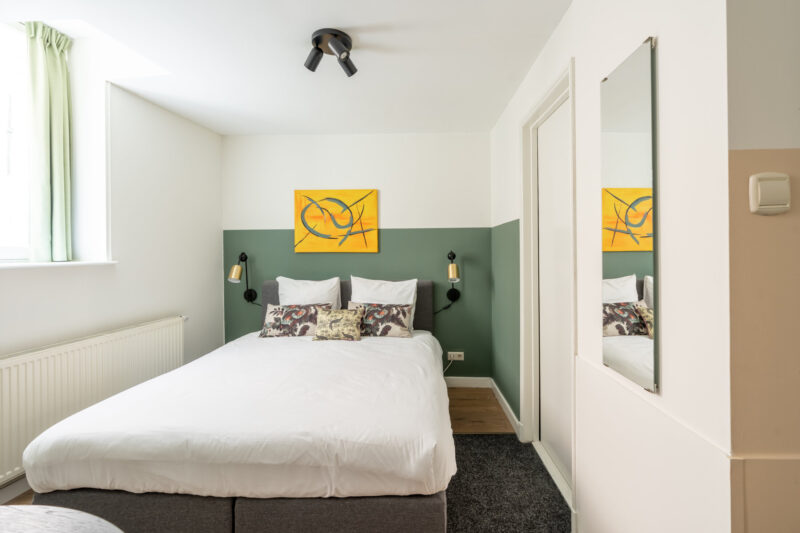 AMS-Dockside-flats-studio-essential