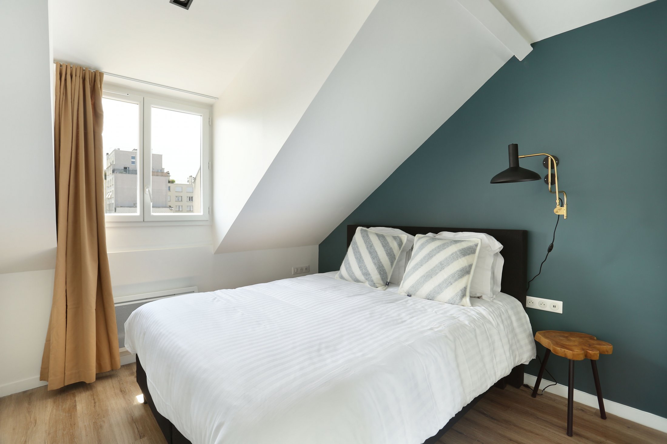 Eiffel Village Serviced Apartment Paris One-Bedroom Bedroom