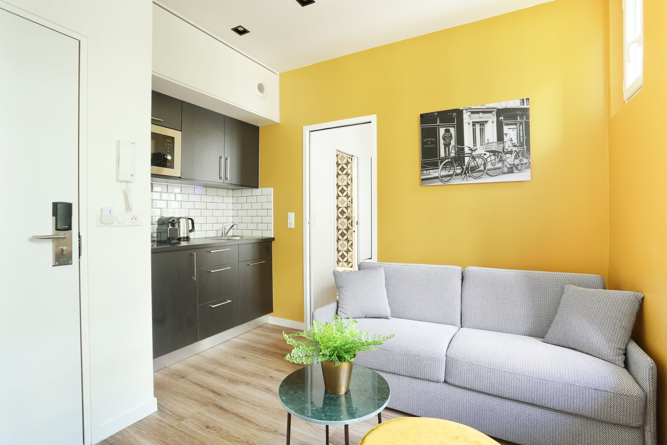 Eiffel Village 1-Bedroom Serviced Apartment Paris (7)