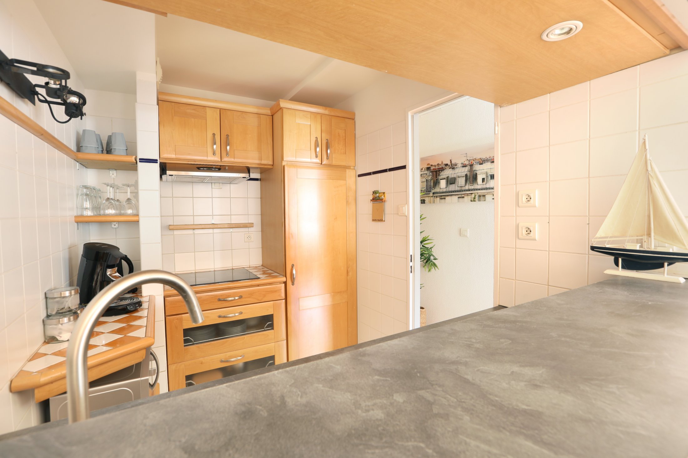 Residence Les Lilas 2-Bedroom Serviced Apartment Paris