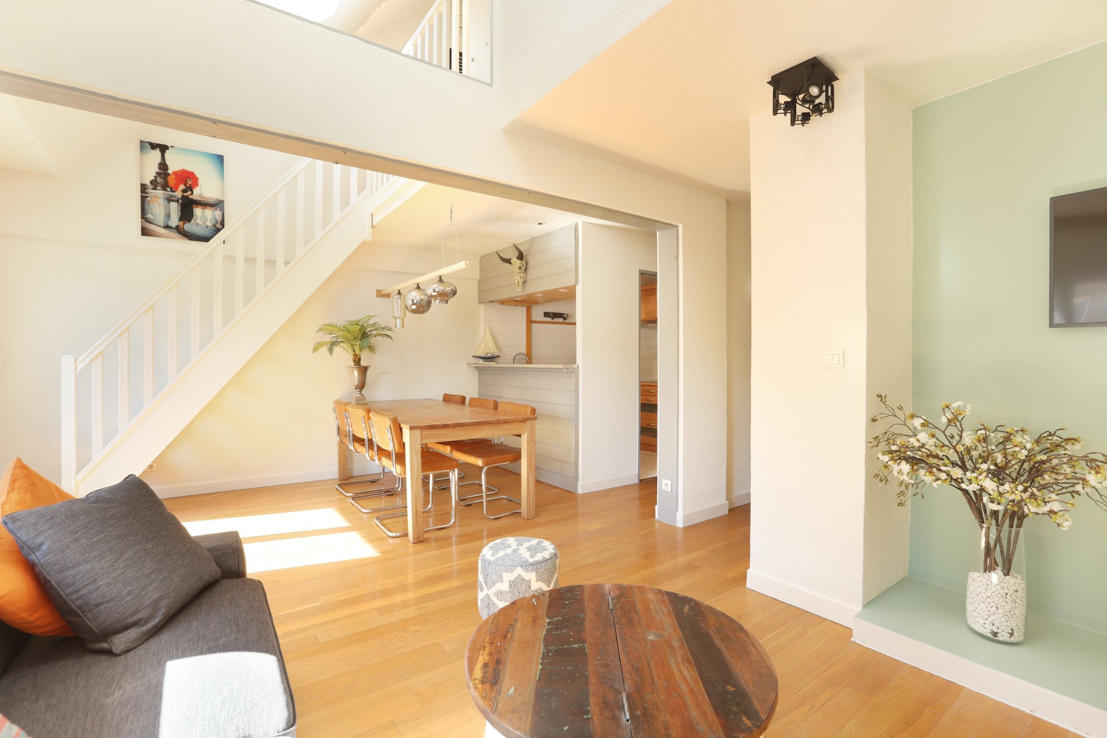 Residence Les Lilas 2-Bedroom Serviced Apartment Paris