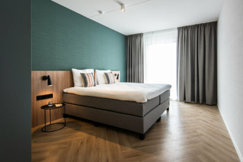 One-bedroom Essential Breeze – Yays Entrepothaven Amsterdam (11) – bedroom 2