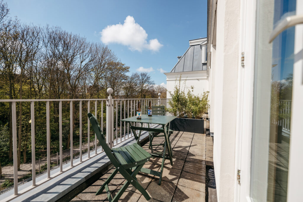 YAYS Den Haag Malieveld, Balcony