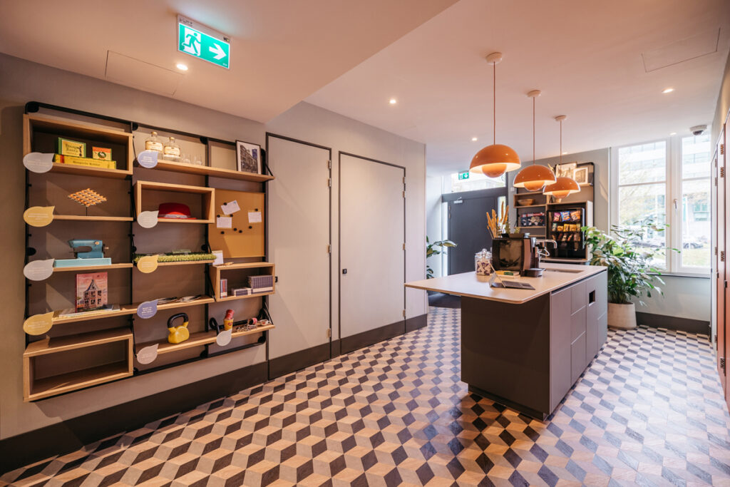 YAYS Den Haag Malieveld, Lobby