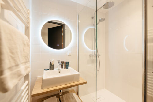 YAYS Den Haag Malieveld, Studio, Bathroom