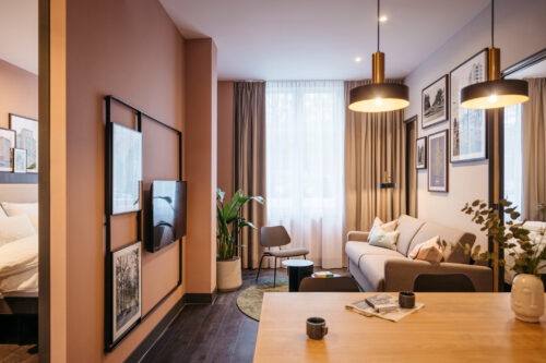 yays-den-haag-malieveld-two-bedroom-dining