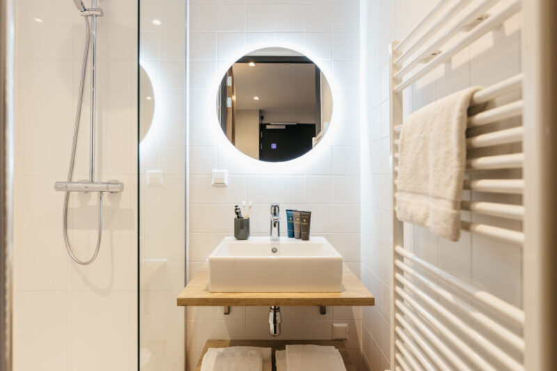 yays-den-haag-malieveld-two-bedroom-sink