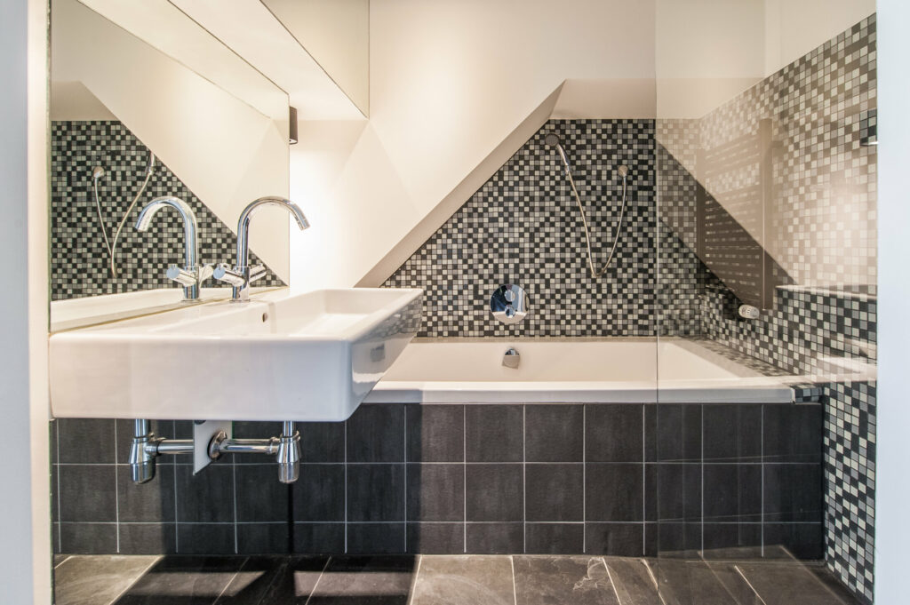 East Quarter Studio with balcony X Serviced Apartment Amsterdam