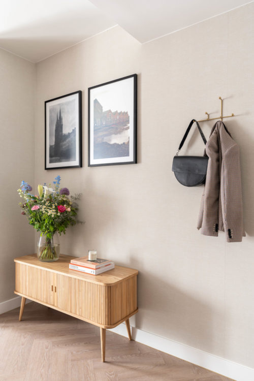 yays-antwerp-opera-one-bedroom-comfort-4-decoration