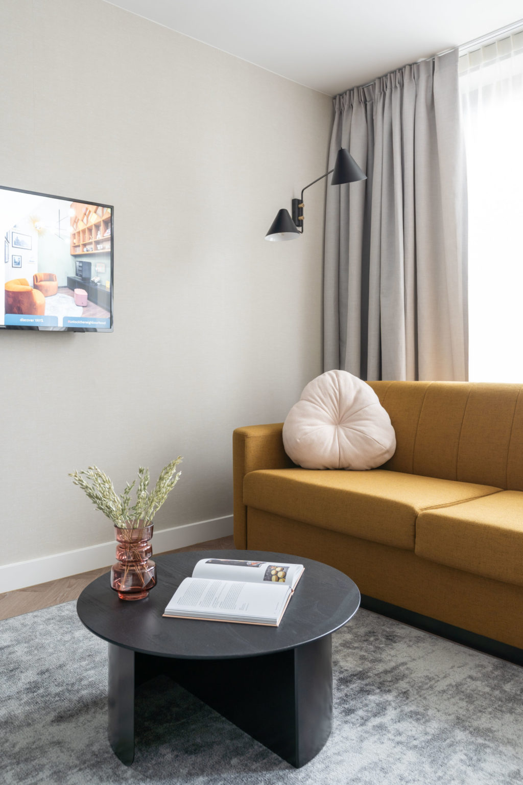 yays-antwerp-opera-two-bedroom-terrace-6-couch