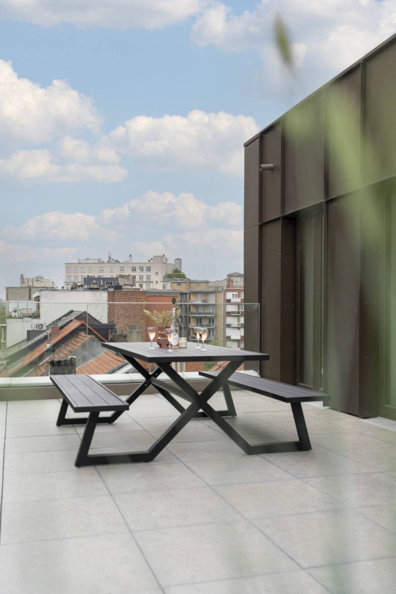 yays-antwerp-opera-two-bedroom-terrace-6-terrace-8