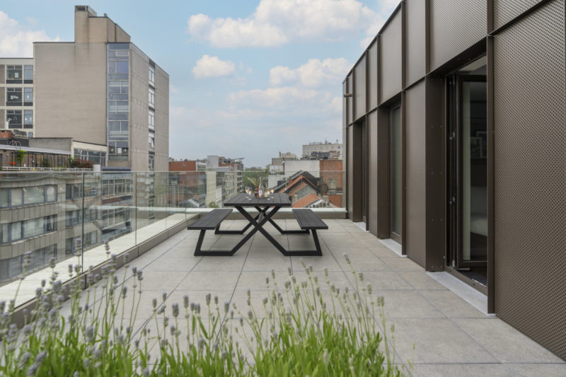 yays-antwerp-opera-two-bedroom-terrace-6-terrace