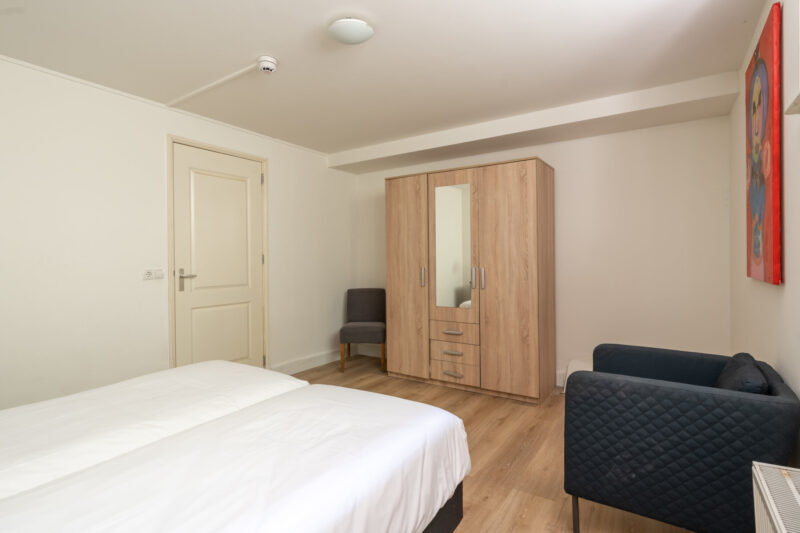 AMS-Dockside-Flats-2b-bedroom-4