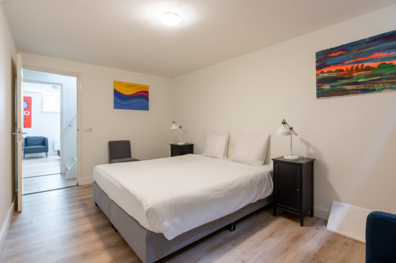 AMS-Dockside-Flats-2b-bedroom2