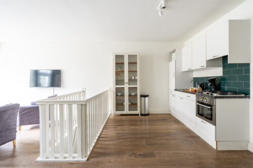 AMS-Dockside-Flats-2b-kitchen5