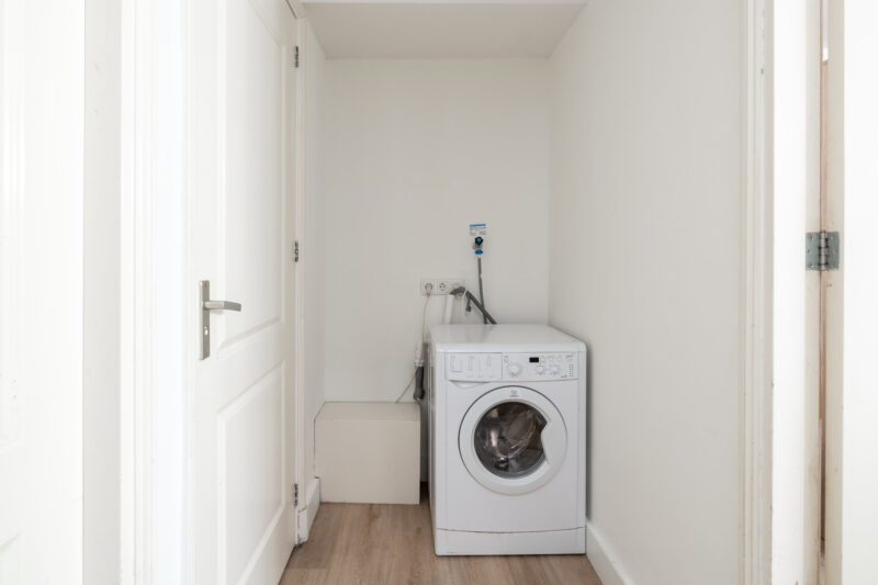 AMS-Dockside-Flats-2b-washingmachine